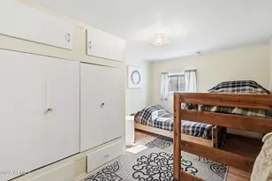 2169 Forest Park Dr, Overgaard, AZ 85933 - Photo 16