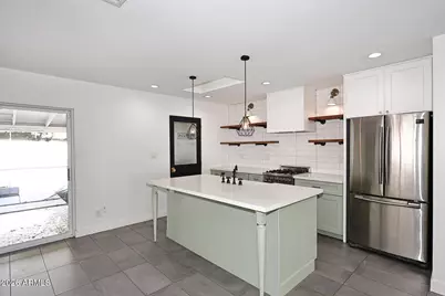 8302 E Indianola Avenue, Scottsdale, AZ 85251 - Photo 12