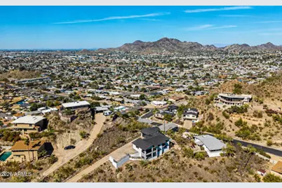 1402 E Las Palmaritas Drive, Phoenix, AZ 85020 - Photo 70