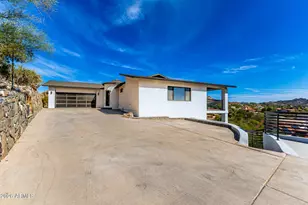 1402 E Las Palmaritas Dr, Phoenix, AZ 85020 - Photo 4