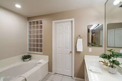 7700 E Gainey Ranch Road E #217, Scottsdale, AZ 85258 - Photo 20