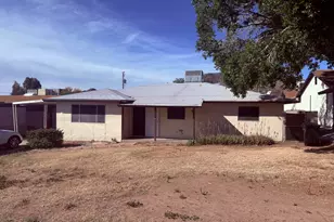 10838 N 12th St, Phoenix, AZ 85020 - Photo 2