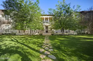 5402 E Exeter Blvd, Phoenix, AZ 85018 - Photo 2