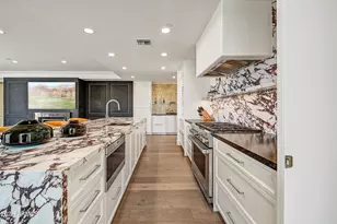 7181 E Camelback Rd, Scottsdale, AZ 85251 - Photo 22