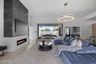 8520 E Cactus Wren Rd, Scottsdale, AZ 85250 - Photo 10