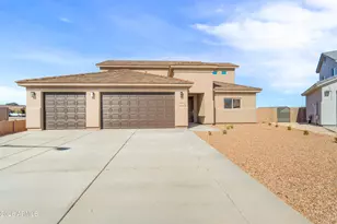 5519 Desert Willow Loop, Sierra Vista, AZ 85635 - Photo 1