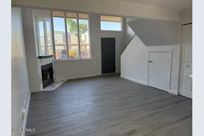 4240 N Longview Avenue #9, Phoenix, AZ 85014 - Photo 4