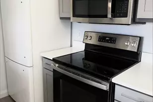 4240 N Longview Ave, Phoenix, AZ 85014 - Photo 4