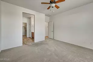 3824 W Desert Creek Ln, Phoenix, AZ 85086 - Photo 10