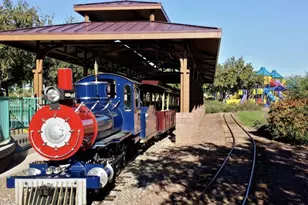3824 W Desert Creek Ln, Phoenix, AZ 85086 - Photo 22