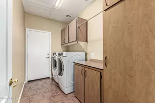 17903 N Windfall Dr, Surprise, AZ 85374 - Photo 22