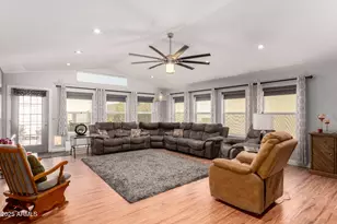 3301 S Goldfield Rd, Apache Junction, AZ 85119 - Photo 2