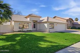 3743 W Shannon St, Chandler, AZ 85226 - Photo 2