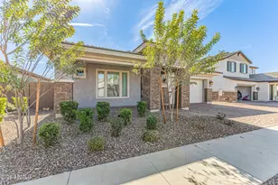 19049 E Celtic Mnr Dr, Queen Creek, AZ 85142 - Photo 4