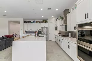 19049 E Celtic Mnr Dr, Queen Creek, AZ 85142 - Photo 10