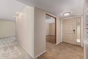 1022 E Wesleyan Dr, Tempe, AZ 85282 - Photo 4