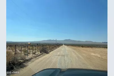 Xxxxxx N Becky Road #322, Dolan Springs, AZ 86441 - Photo 4