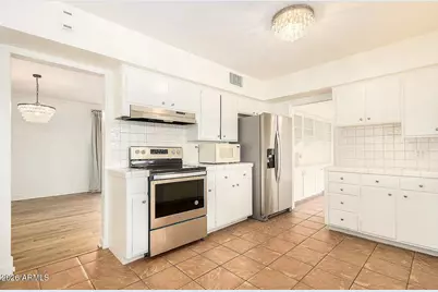 4577 E Calle Ventura --, Phoenix, AZ 85018 - Photo 8