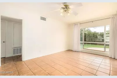 4577 E Calle Ventura --, Phoenix, AZ 85018 - Photo 12