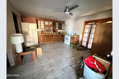 8057 W Pierson Street, Phoenix, AZ 85033 - Photo 2