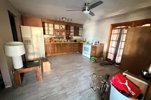 8057 W Pierson St, Phoenix, AZ 85033 - Photo 2