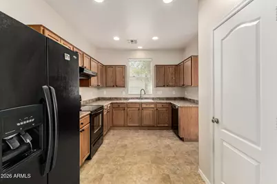 11 N 88th Drive, Tolleson, AZ 85353 - Photo 12