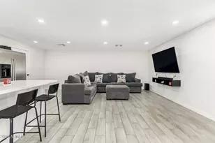 9215 S 7th Ave, Phoenix, AZ 85041 - Photo 8