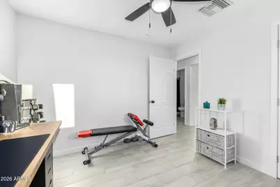 9215 S 7th Avenue, Phoenix, AZ 85041 - Photo 16