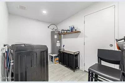 9215 S 7th Avenue, Phoenix, AZ 85041 - Photo 18