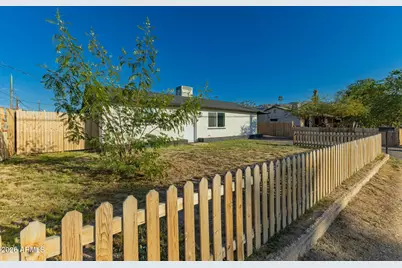 9215 S 7th Avenue, Phoenix, AZ 85041 - Photo 4