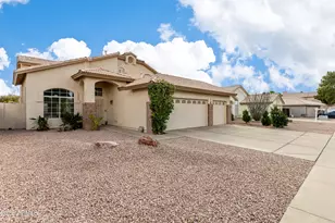 1125 E Artesian Way, Gilbert, AZ 85234 - Photo 4
