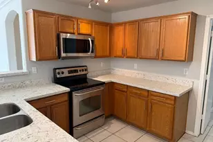 16016 W Larkspur Dr, Goodyear, AZ 85338 - Photo 10