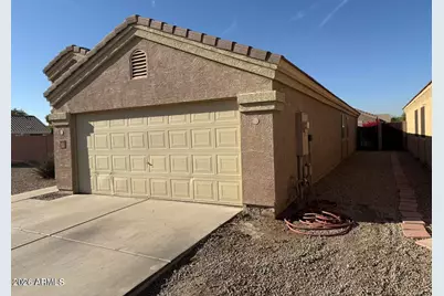 16016 W Larkspur Drive, Goodyear, AZ 85338 - Photo 2