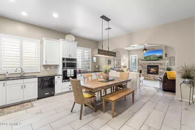 24207 N 24th Place, Phoenix, AZ 85024 - Photo 12