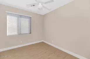 3353 W Twain Ct, Anthem, AZ 85086 - Photo 16