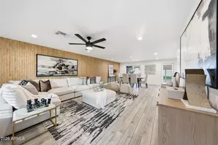 3625 N Hayden Rd, Scottsdale, AZ 85251 - Photo 2