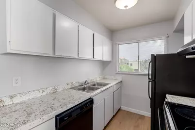 4867 W Palo Verde Drive, Glendale, AZ 85301 - Photo 10