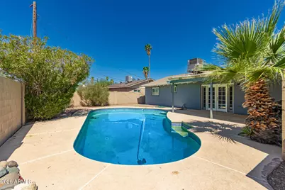 1887 E Palmcroft Drive, Tempe, AZ 85282 - Photo 2