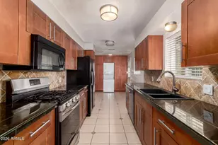 1887 E Palmcroft Dr, Tempe, AZ 85282 - Photo 12