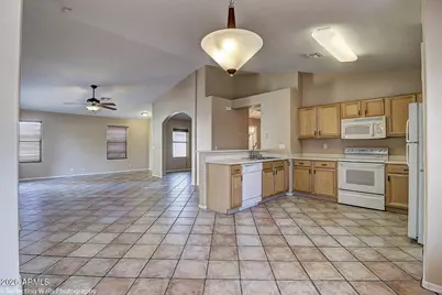 9958 N 94th Avenue, Peoria, AZ 85345 - Photo 4