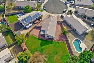 9958 N 94th Ave, Peoria, AZ 85345 - Photo 6