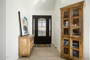 9993 E Fanfol Dr, Scottsdale, AZ 85258 - Photo 2