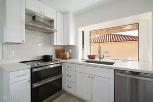 9993 E Fanfol Dr, Scottsdale, AZ 85258 - Photo 8