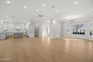 4030 N 54th Pl, Phoenix, AZ 85018 - Photo 10