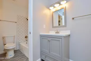 645 N Arrowhead Dr, Chandler, AZ 85224 - Photo 14