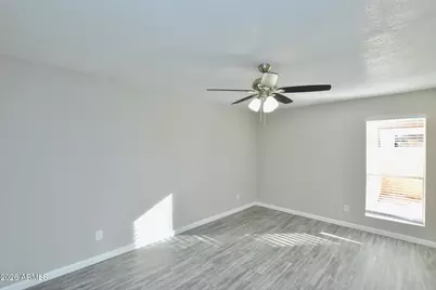 645 N Arrowhead Drive #Apt 4, Chandler, AZ 85224 - Photo 12