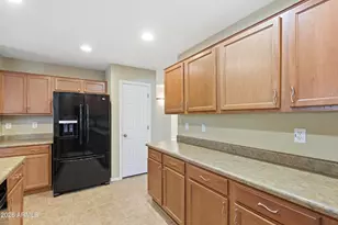 36796 W Mondragone Ln, Maricopa, AZ 85138 - Photo 8