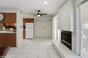 1832 N 52nd St, Phoenix, AZ 85008 - Photo 8