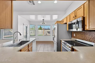 7520 W Southgate Avenue, Phoenix, AZ 85043 - Photo 16