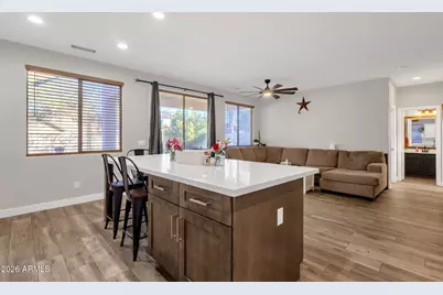 3892 E Ironhorse Road, Gilbert, AZ 85297 - Photo 8